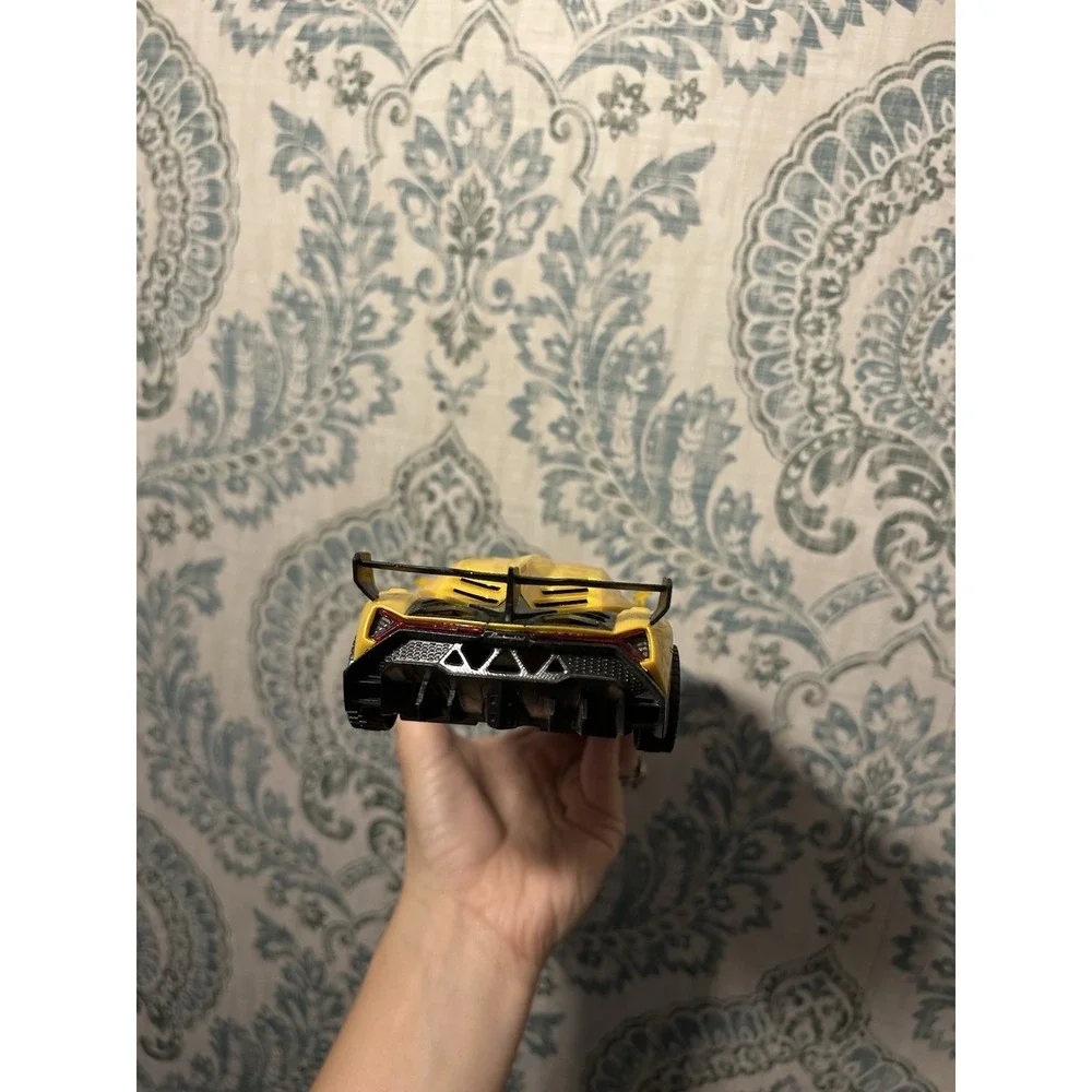 Lamborgini Veneno Toy Car 8 1/2